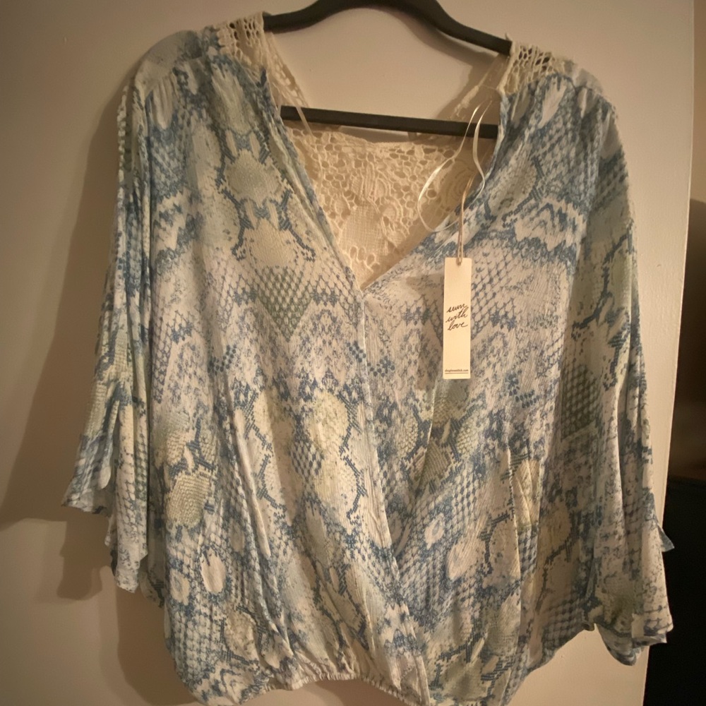 Lovely blouse